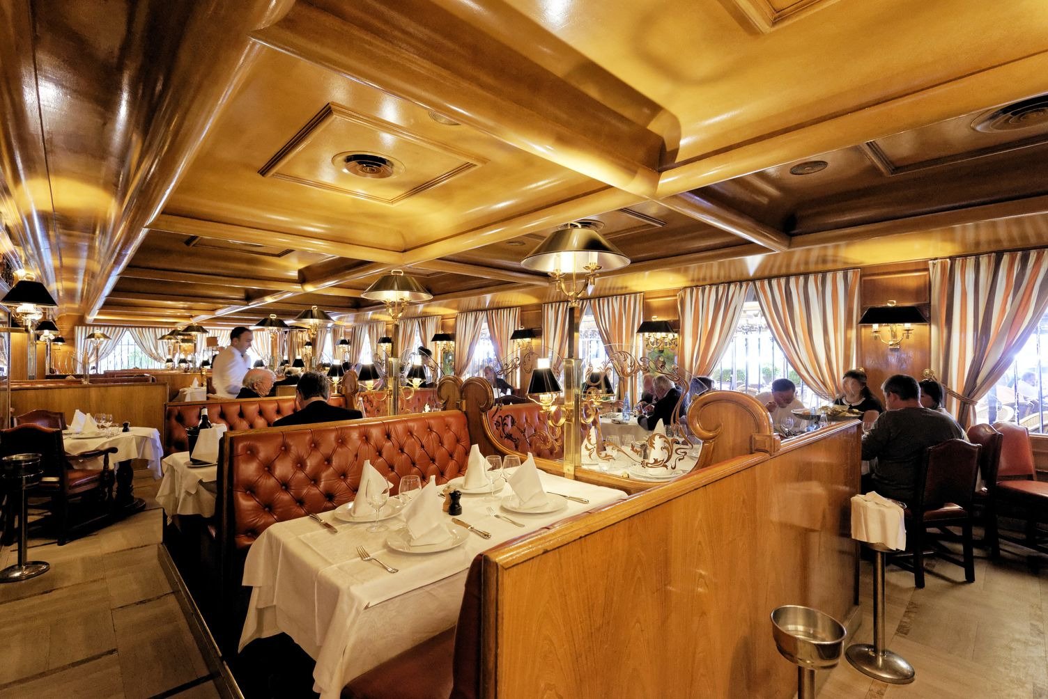 L'AUBERGE DAB, Paris - 16th Arr. - Passy - Menu, Prices & Restaurant  Reviews - Tripadvisor