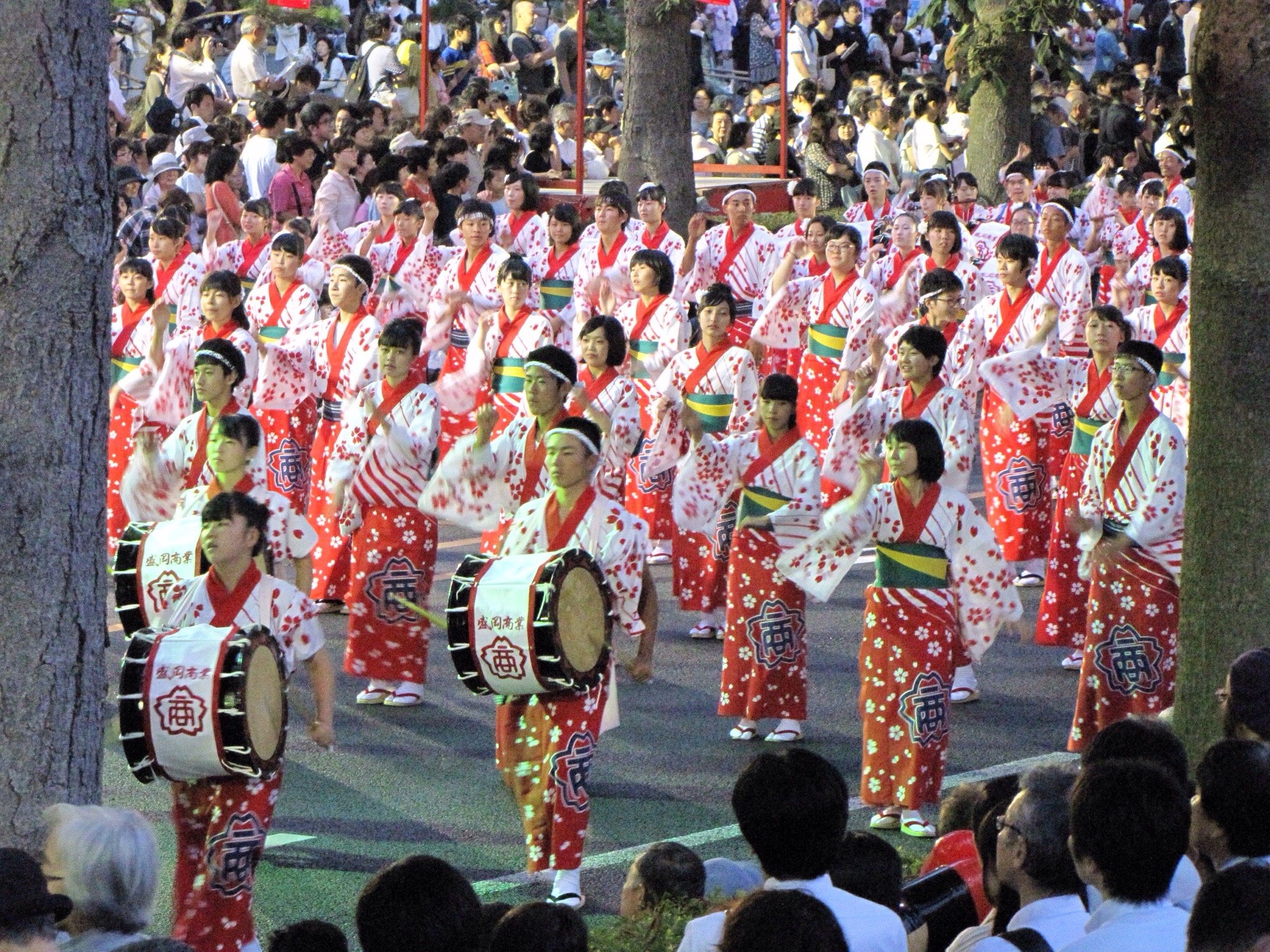 2025年 盛岡さんさ踊り - 出発前に知っておくべきことすべて