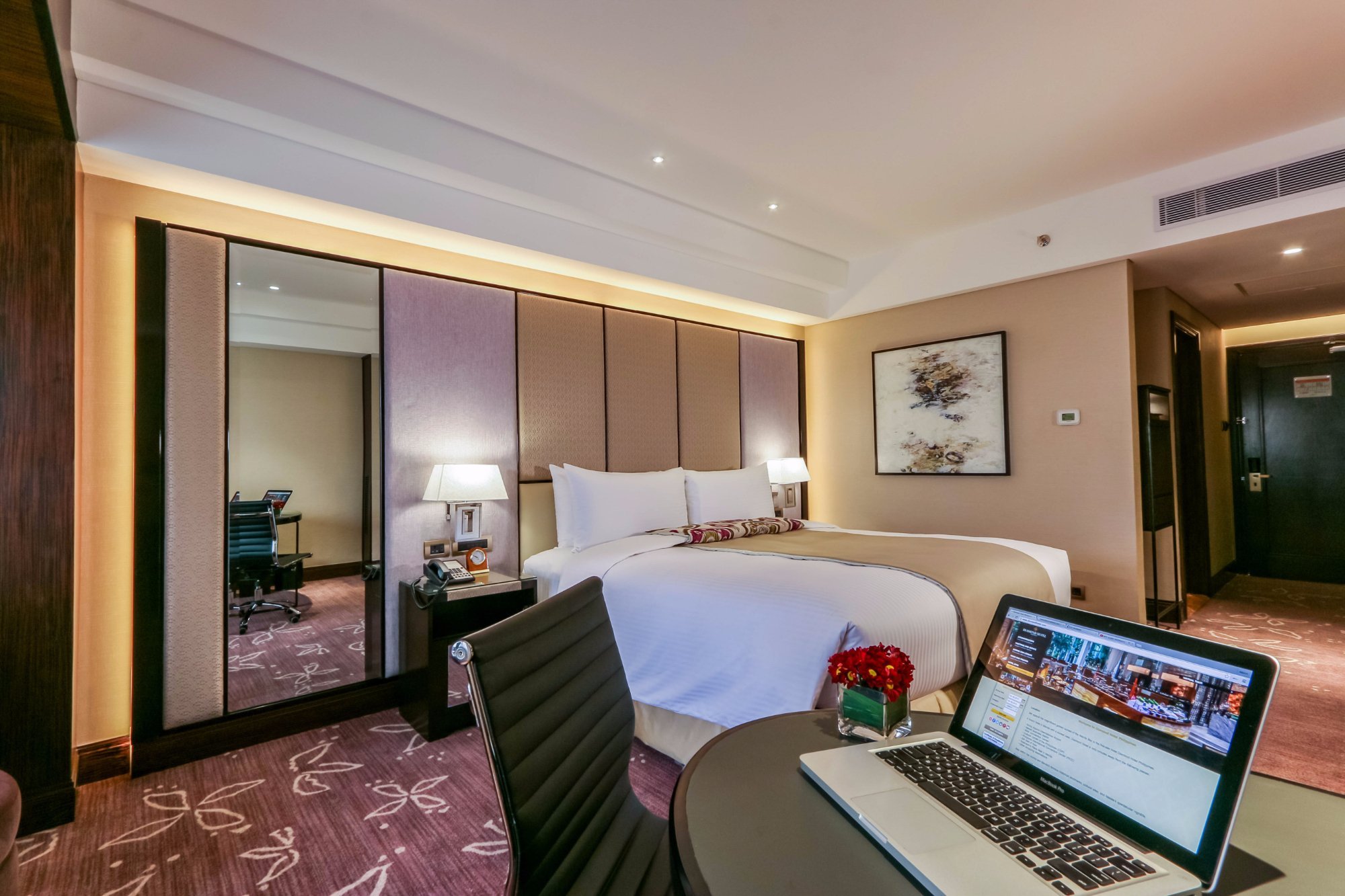 DIAMOND HOTEL PHILIPPINES $89 ($̶1̶7̶4̶) - Updated 2022 Prices ...