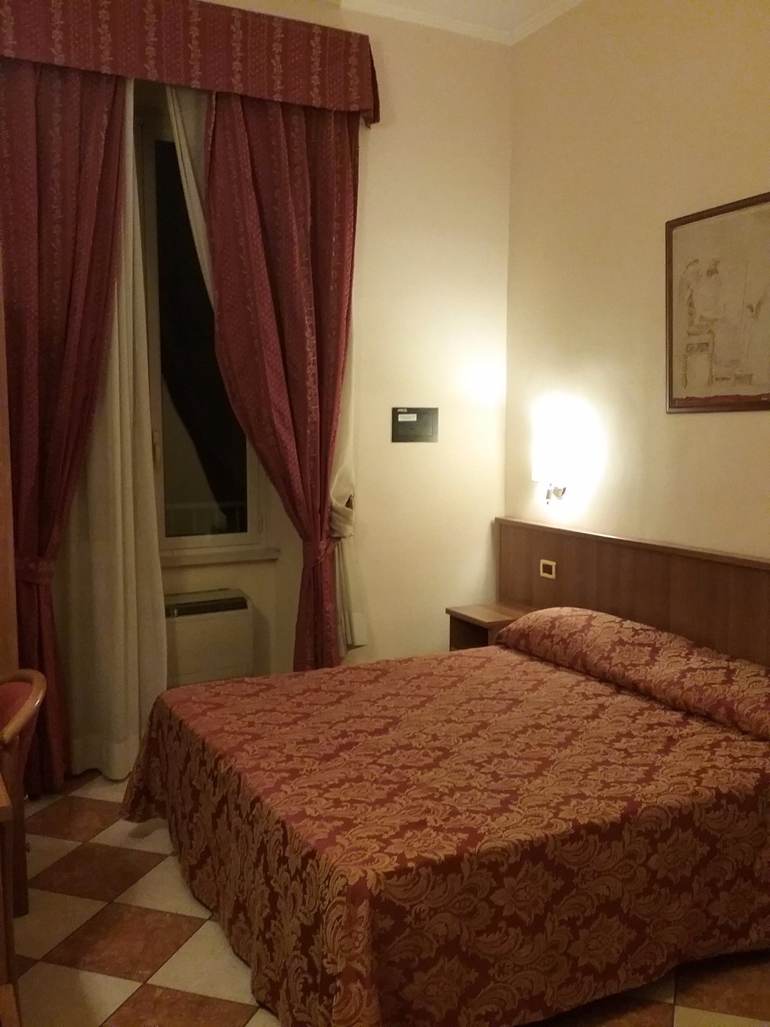 HOTEL ROMANTICA $70 ($̶9̶5̶) - Prices & Reviews - Rome, Italy