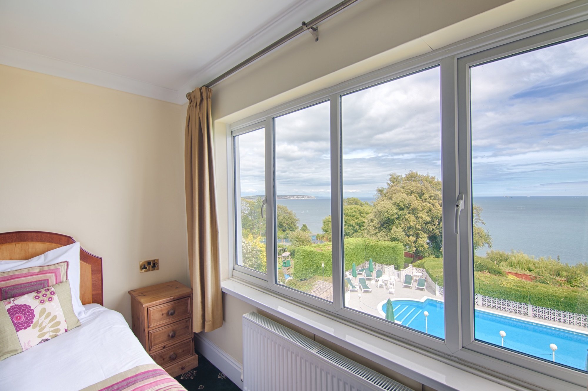 Hotel photo 1 of Luccombe Hall Hotel.
