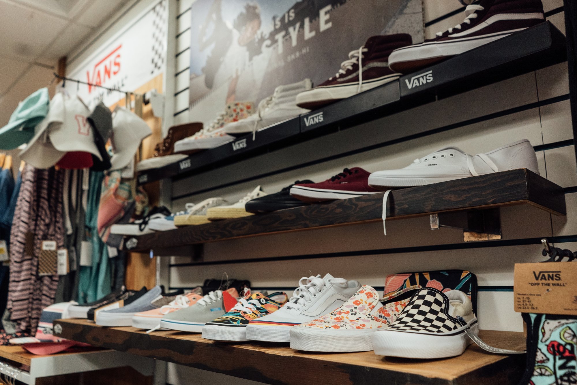 Vans store providence hot sale place mall