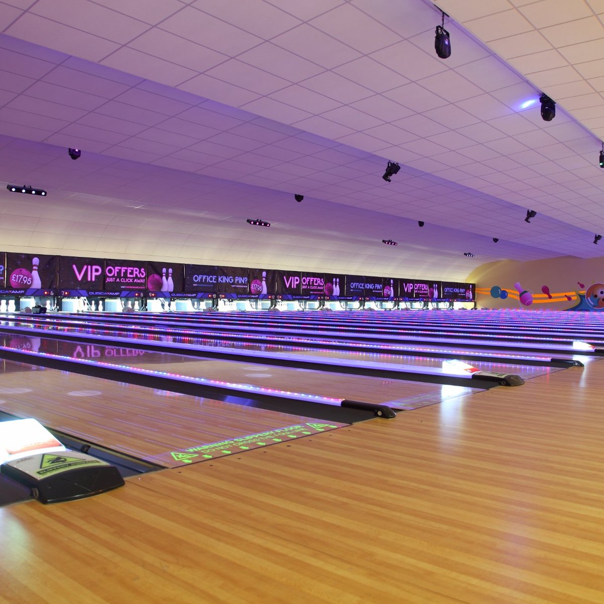 Hollywood Bowl Bury - Alles wat u moet weten VOORDAT je gaat (met foto ...