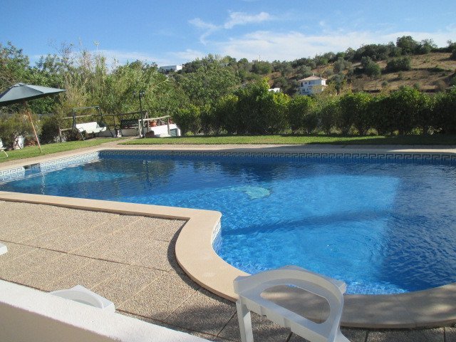 Monte dos Avos Pool: Pictures & Reviews - Tripadvisor