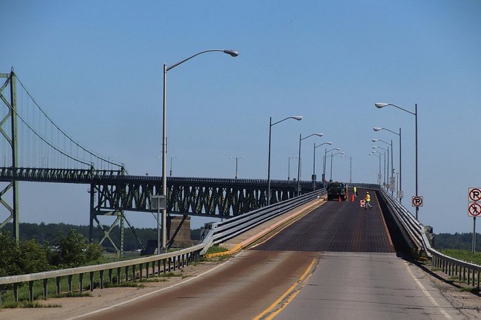 Entering the Ogdensburg-Prescott International Bridge 