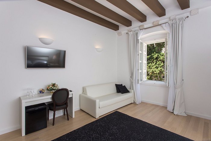 Rooms Klarisa Palace Rooms: Pictures & Reviews - Tripadvisor