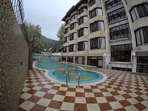 Welcome Hotel at Dal Lake, Srinagar in Srinagar, image may contain: Hotel, Resort, Villa, City