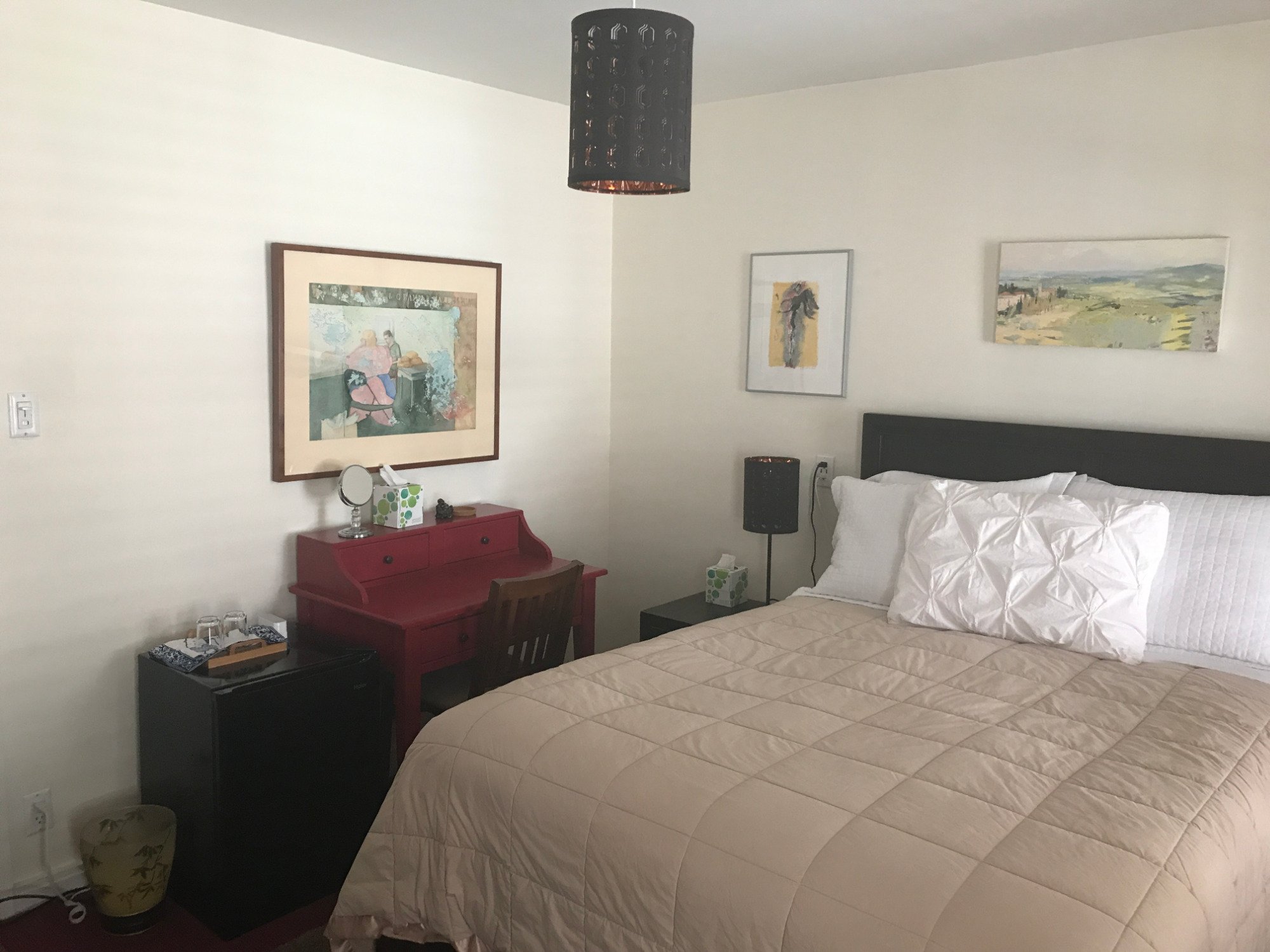 AT HOME IN BROOKLYN - B&B Reviews (NY)