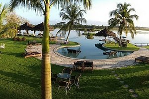 Piscina e praia