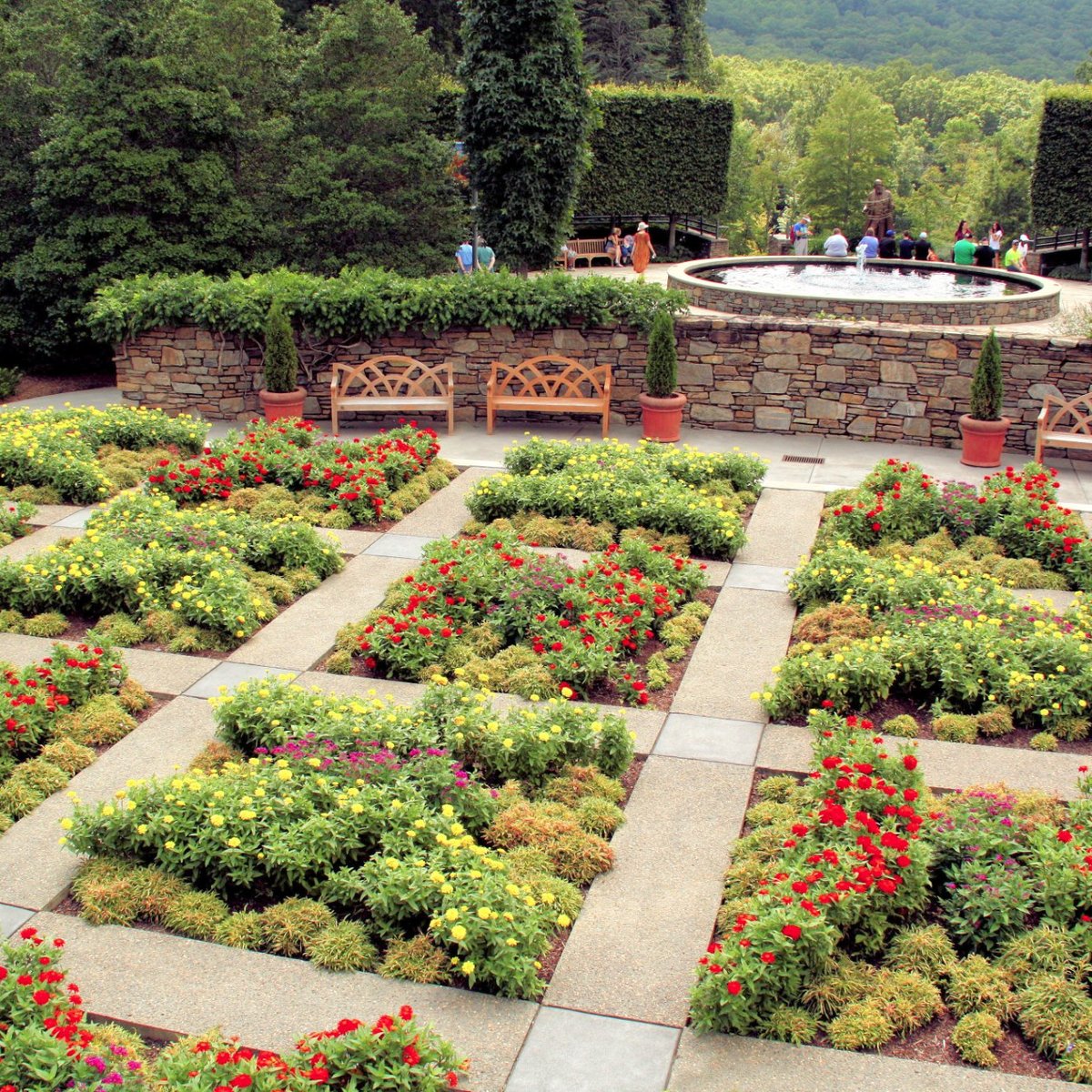 raleigh botanical garden bar