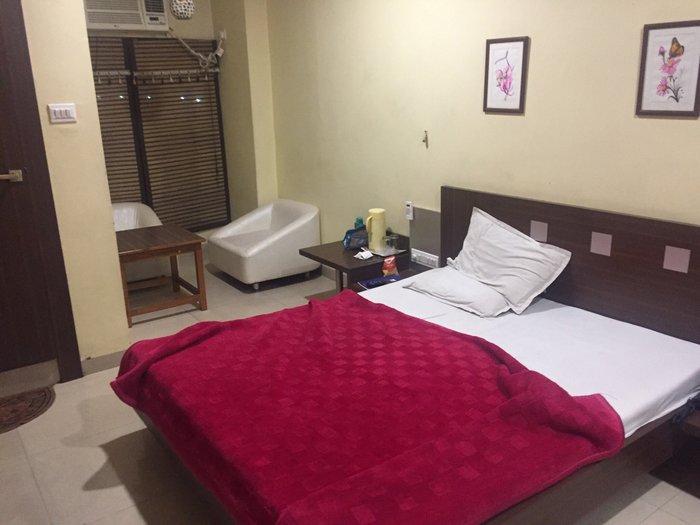 HOTEL JINDAL - Prices & Reviews (Neemuch, India)