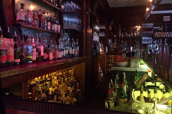 Great speakeasy decor, cocktails and vibe - Picture of Tanner Smith's, New  York City - Tripadvisor