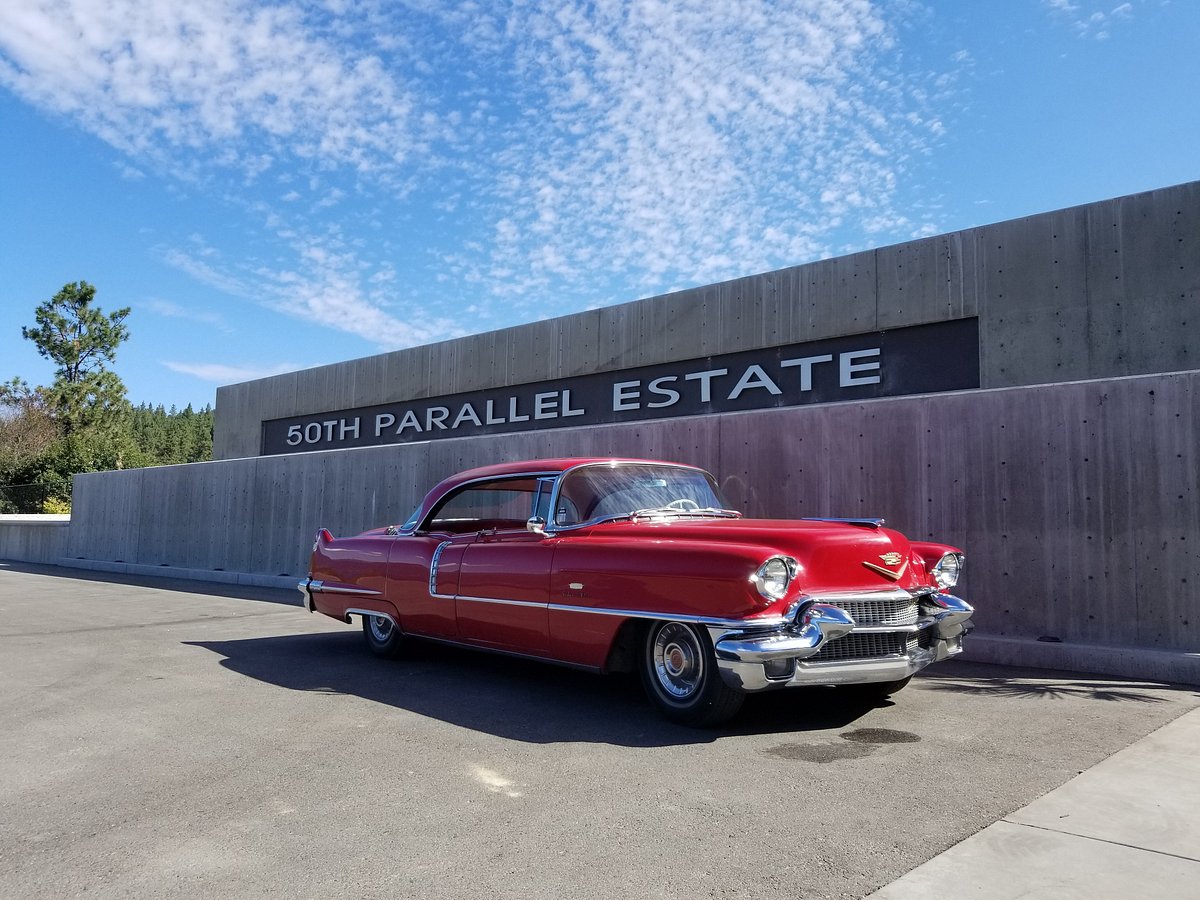 vintage car wine tours kelowna