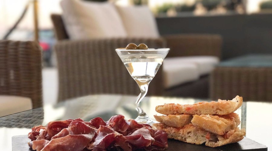 Nuestro Jamón irresistible con un pan de cristal crujiente