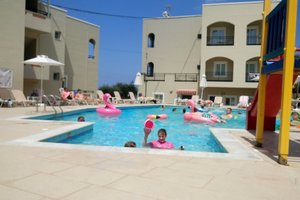 Piscina e praia