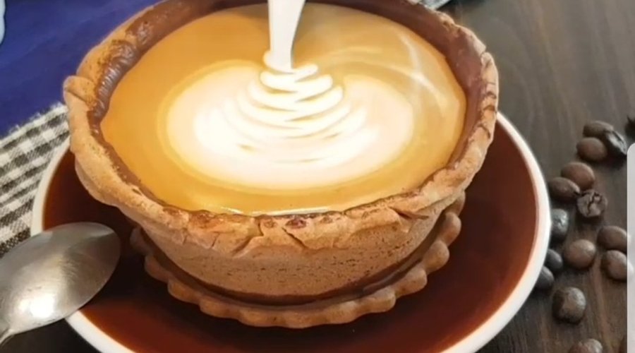 The PieFee™ "Coffee served in a Sweet Pie Cup"