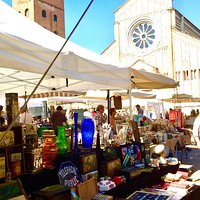 Mercato Dell'Antiquariato e Del Collezionismo