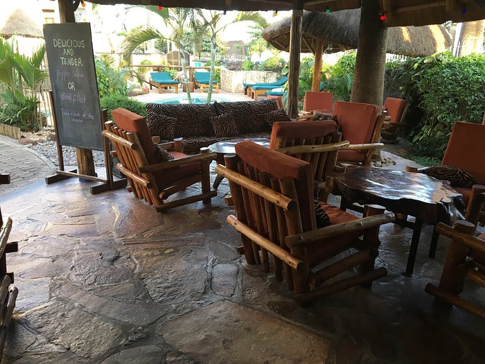 2FRIENDS BEACH HOTEL $86 ($̶1̶0̶6̶) - Updated 2024 Prices & Reviews -  Entebbe, Uganda