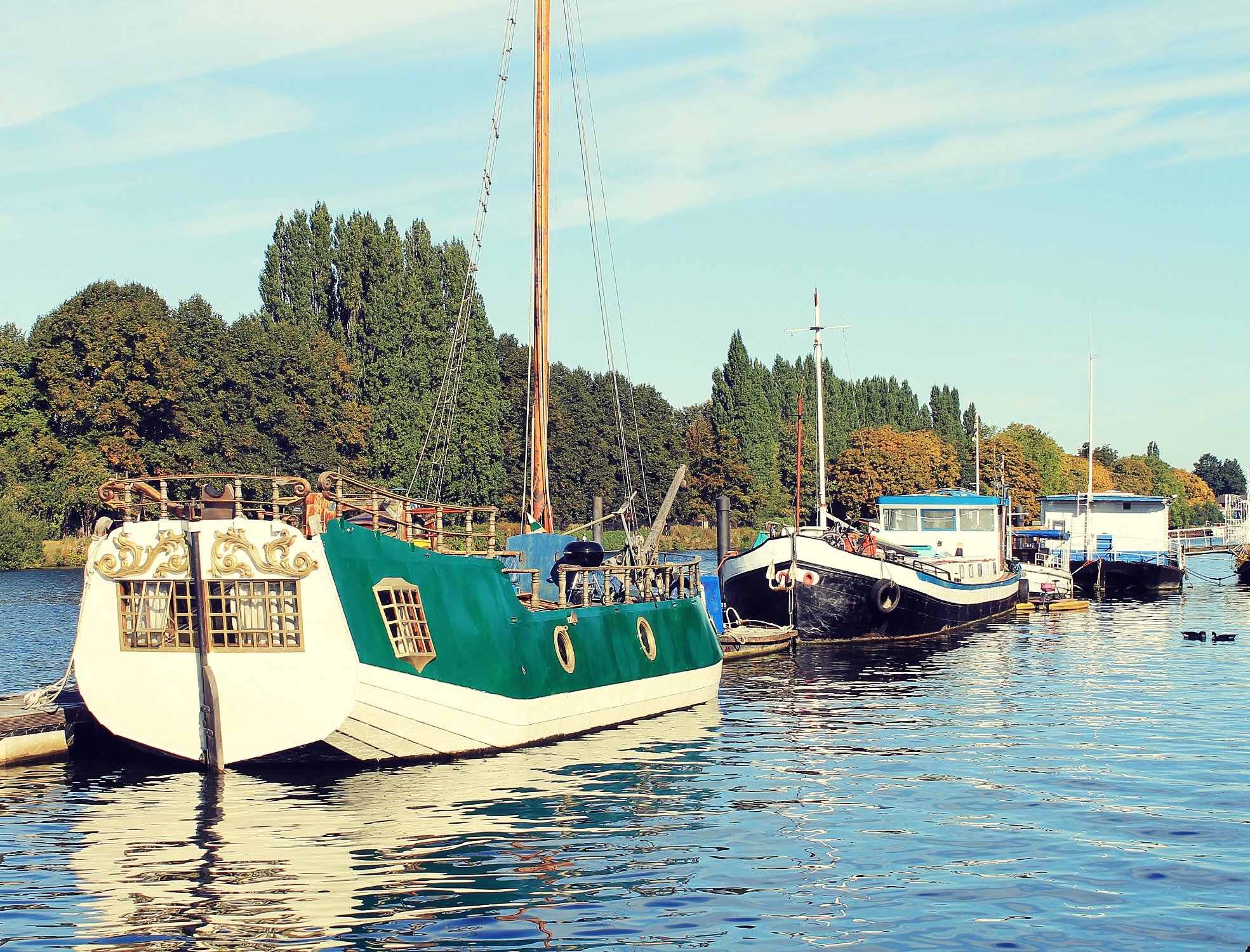 RIVERSIDE WALK Kingston Upon Thames 2023 Qu Saber Antes De Ir Lo   Beautiful Day Beautiful 