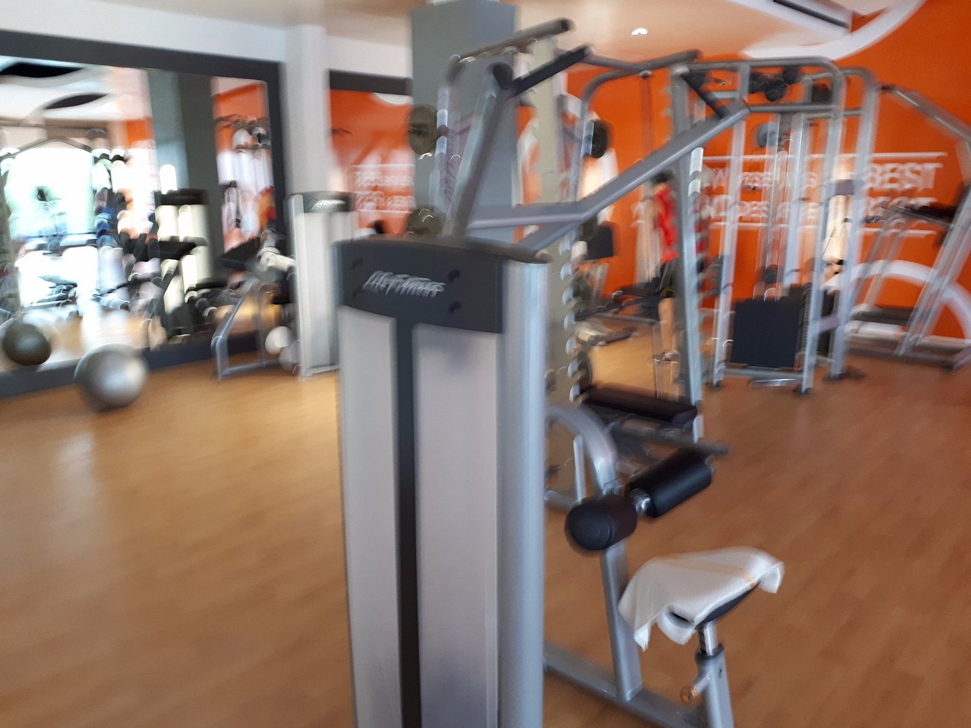 club med cancun gym