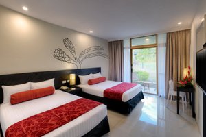 Room & Suite