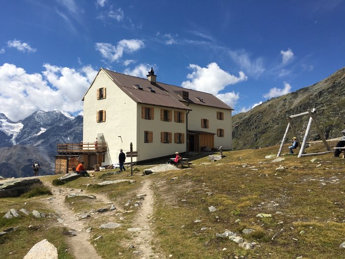 RIFUGIO SERRISTORI / DÜSSELDORFERHÜTTE (Solda) - Lodge Reviews & Photos ...