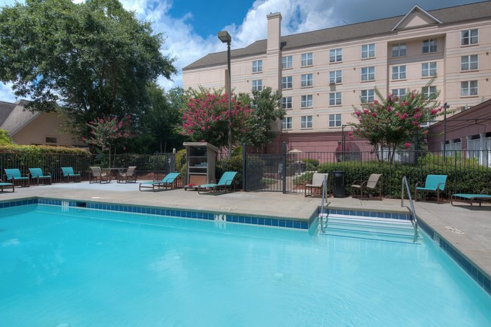 Residence Inn Atlanta Buckhead/Lenox Park Kitchenettes: Pictures ...