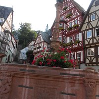 Ansicht mit Umgebung