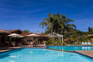 Bomtempo Hotel in Itaipava, image may contain: Hotel, Resort, Villa, Pool