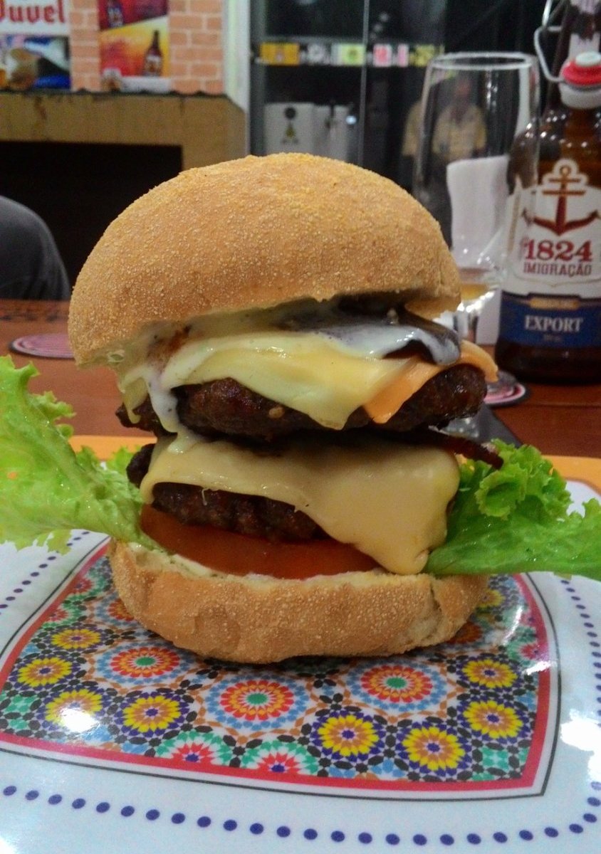 Papa Burguer restaurante, Caxias do Sul, R. Sapucaia - Avaliações