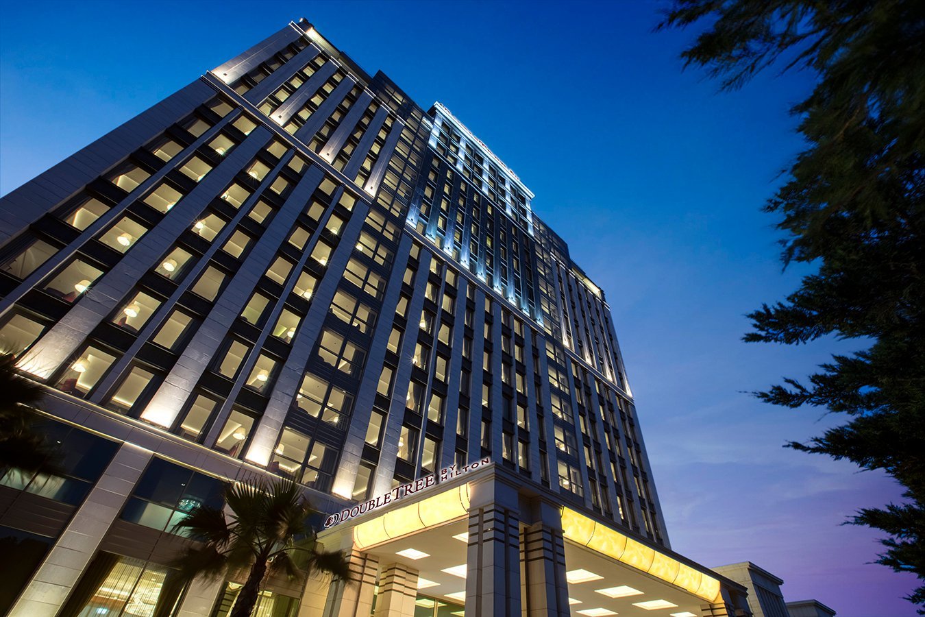 DOUBLETREE BY HILTON ISTANBUL TOPKAPI 4.5* (Стамбул) - отзывы, фото и ...