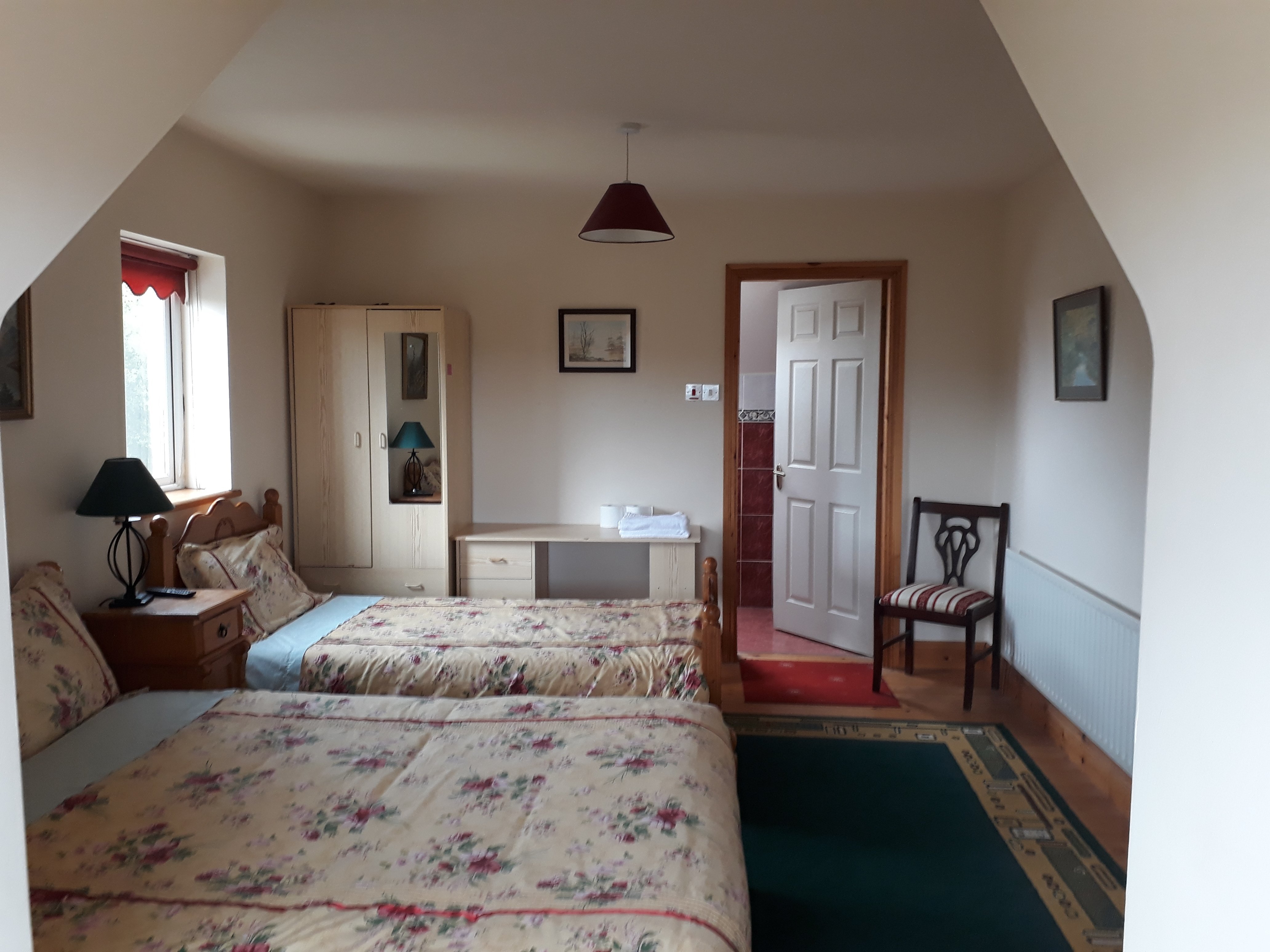 MOUNTAINSIDE BUDGET B&B - Reviews (Letterfrack, Ireland)