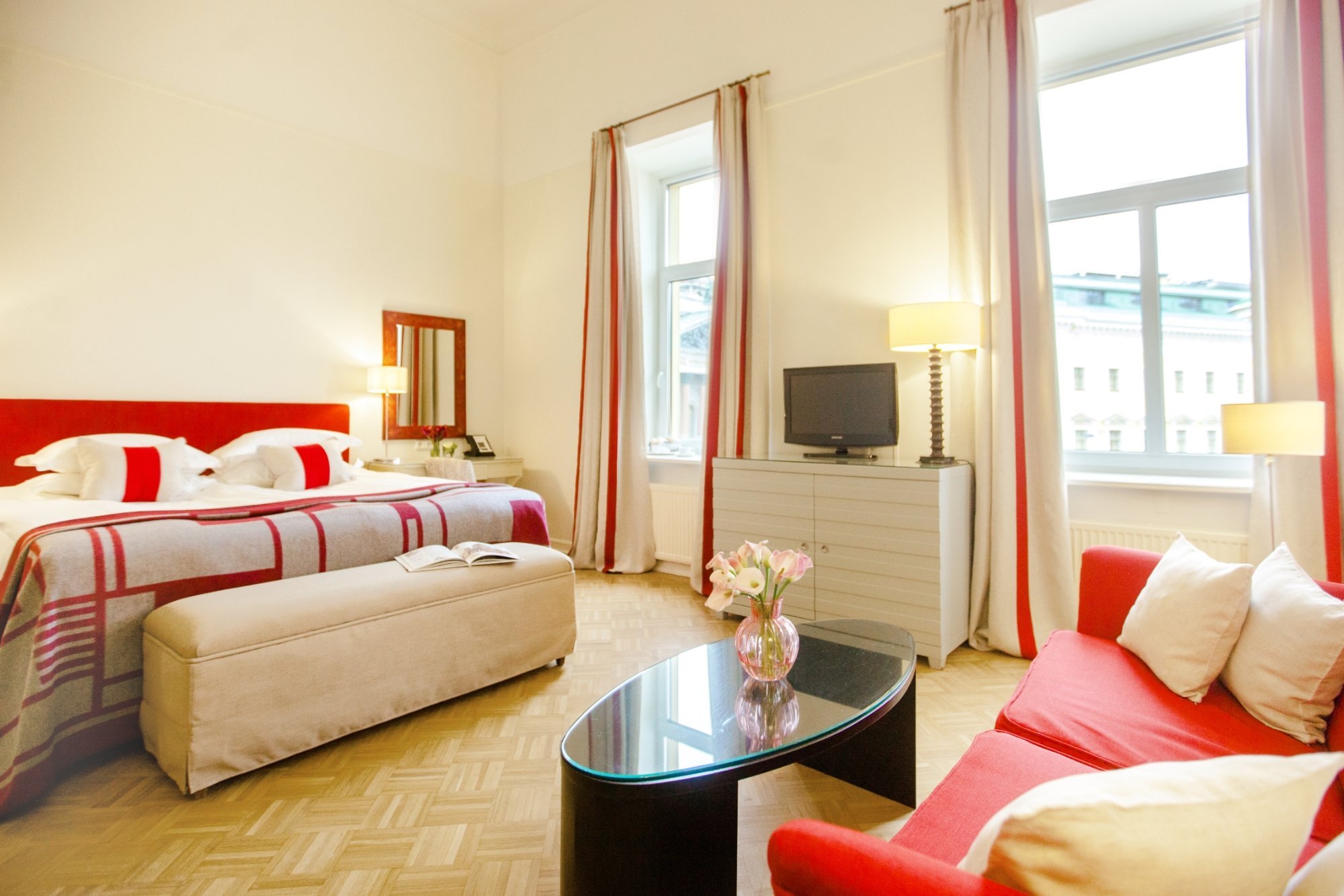 Angleterre Hotel by null