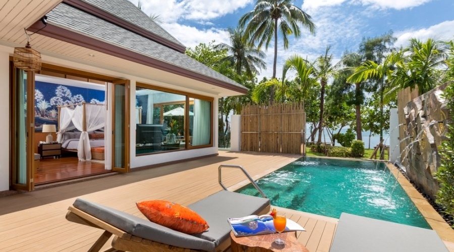 Beachfront Pool Villa