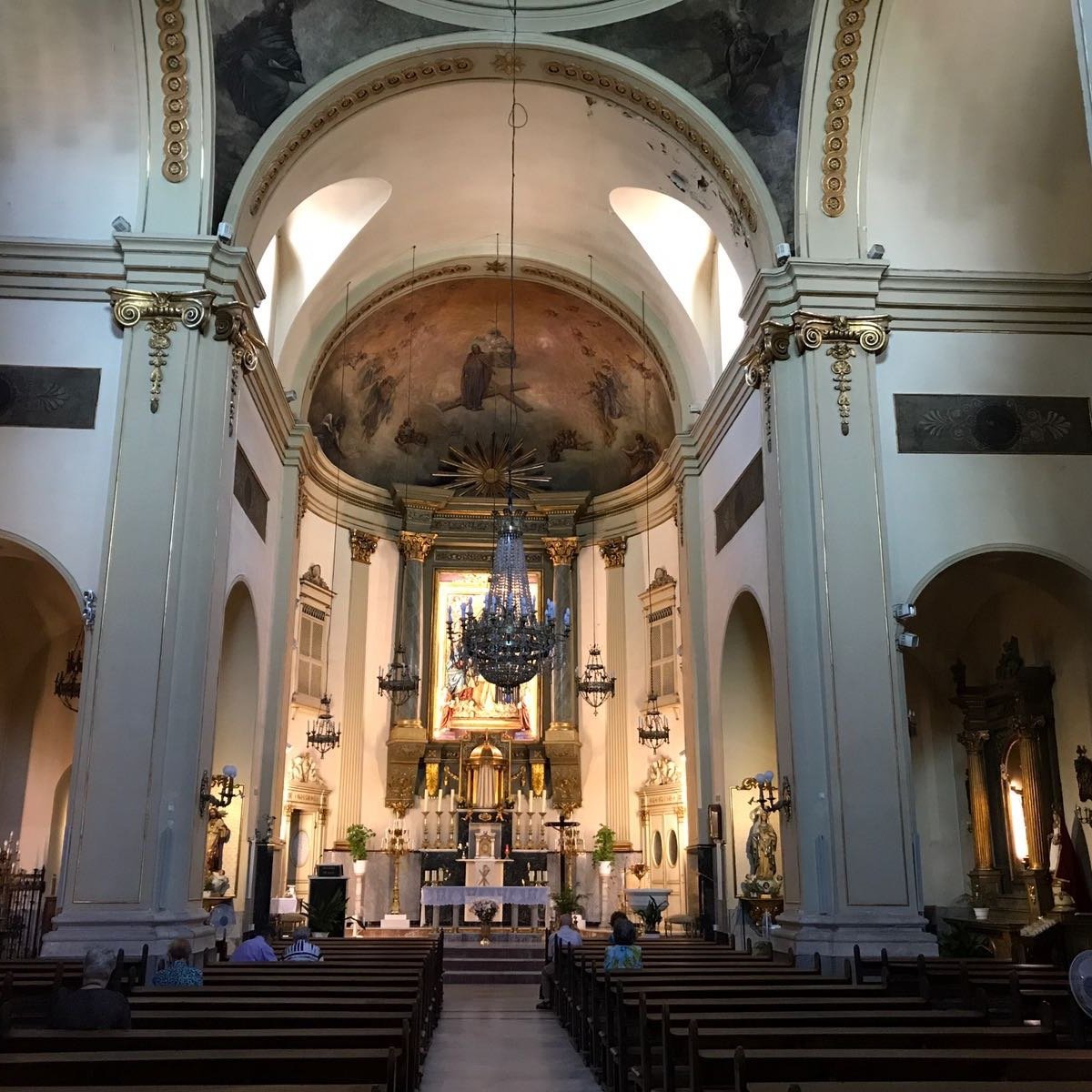 Iglesia de San Ildefonso Madrid Bewertungen und Fotos