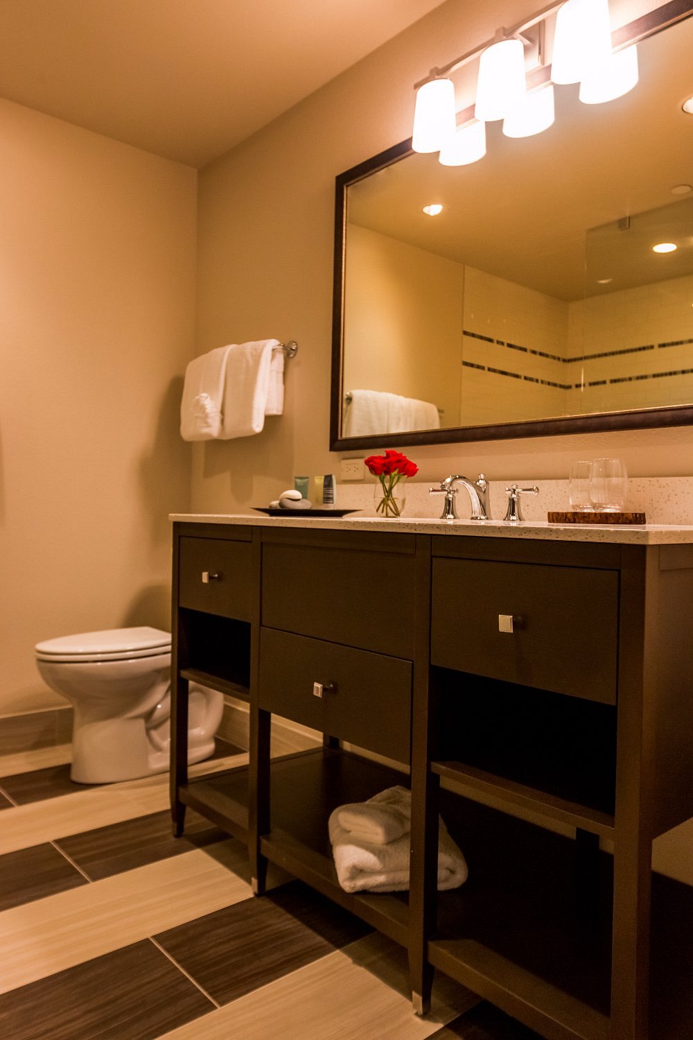 THE LODGE AT COLUMBIA POINT $163 ($̶2̶0̶1̶) - Updated 2024 Prices & Hotel  Reviews - Richland, WA