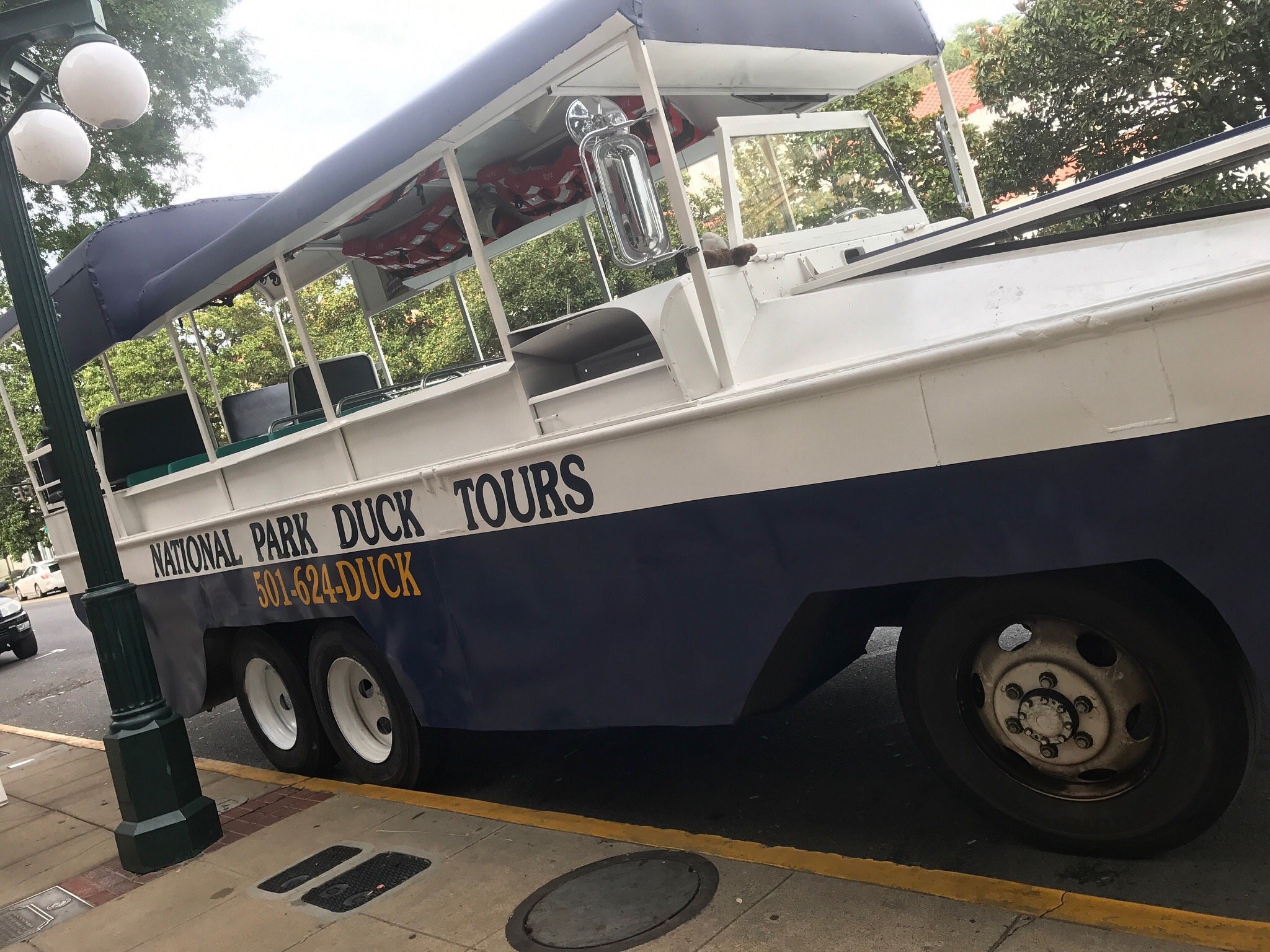 duck tour hot springs hours