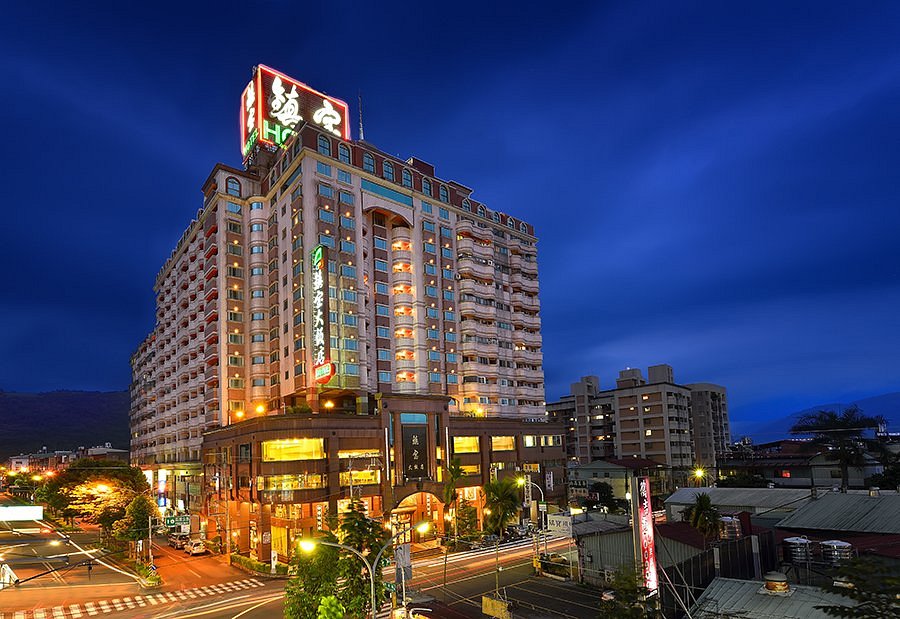 镇宝大饭店 Jiji Cheng Pao Hotel 25条旅客点评与比价