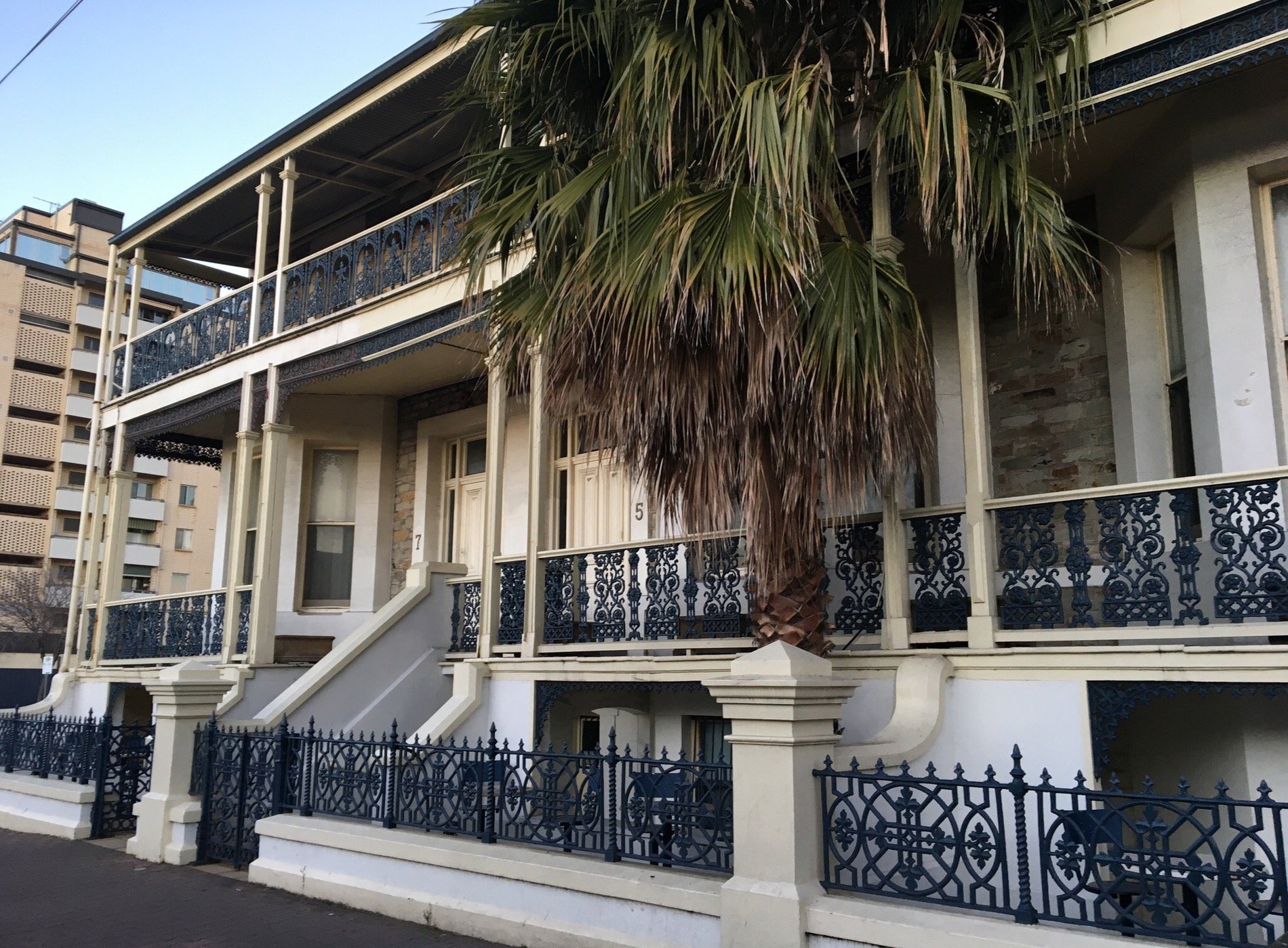 Glenelg Beach Hostel by null