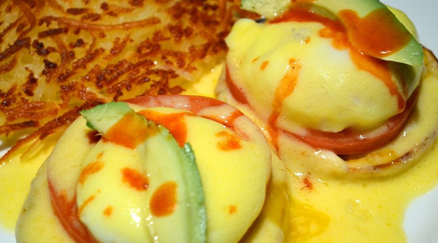 California Benedict - Weekend Brunch