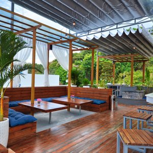 Roof top lounge and bar