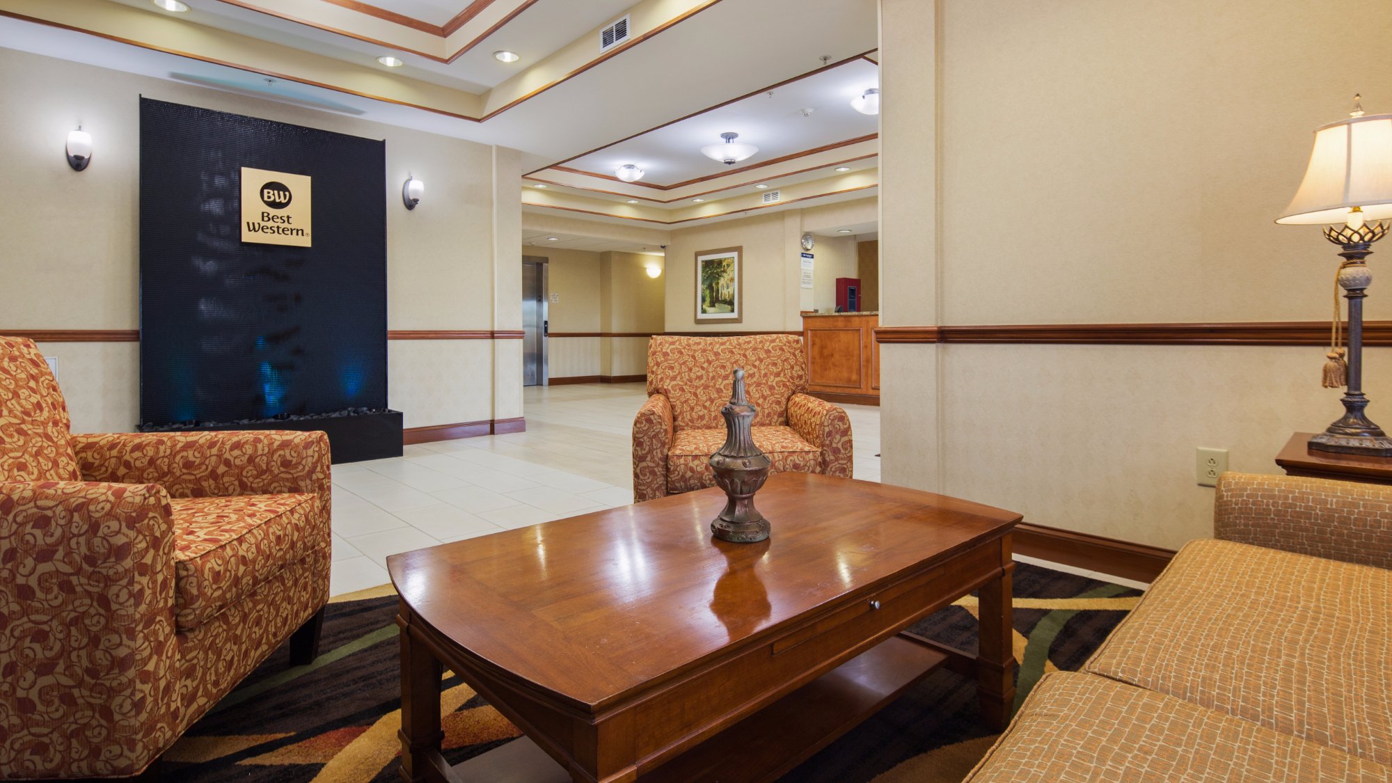 Hotel photo 7 of Best Western Executive Inn.