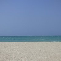 poca gente en esta playa, pero segura ante todo.