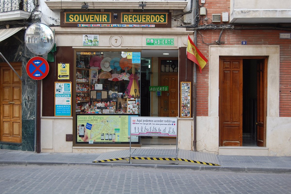 extensa variedad de Imanes de nevera: fotografía de Cosas de Priego  Souvenir, Priego de Córdoba - Tripadvisor