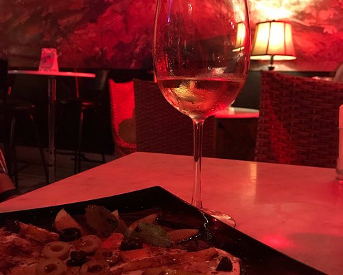 5 MEJORES opciones de vida nocturna en Aguascalientes (2023) 5 MEJORES opciones de vida nocturna en Aguascalientes (2023)