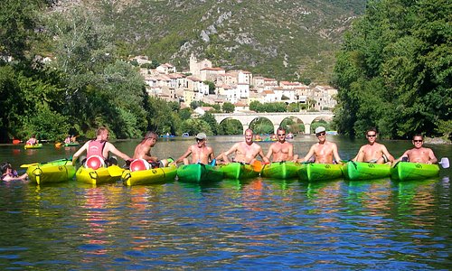 Go kayaking on the River Orb at Roquebrun