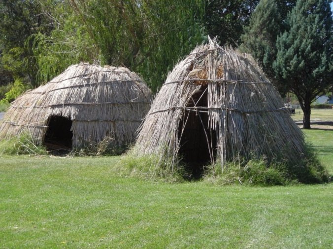 Owens Valley Paiute Shoshone Cultural Center (Bishop) - All You Need to ...