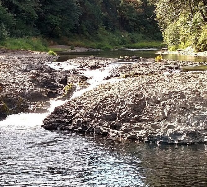 Rainbow Falls State Park image