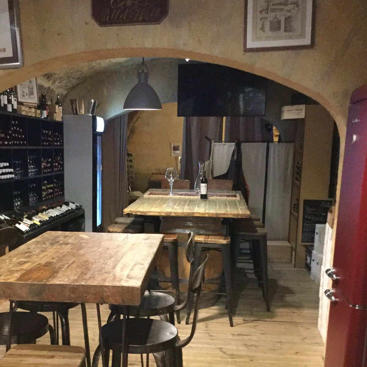 LA PETITE CAVE (Blaye) Ce qu'il faut savoir pour votre visite (avec