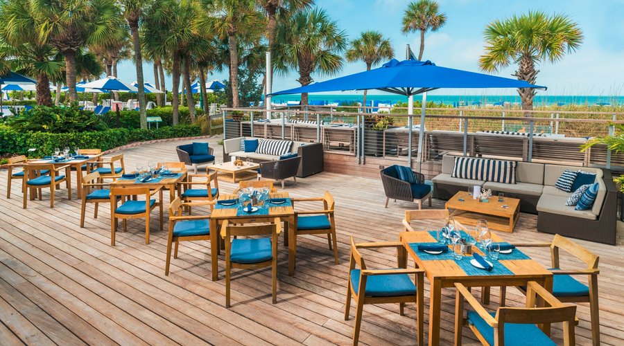 Enjoy Breakfast, Lunch, or Dinner al fresco at The Rowe Bar